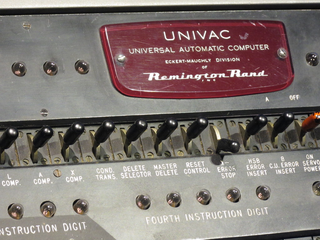 Univac front panel | From the Computer History Museum in Mou… | Flickr What Are The Common Software Bugs In Applications